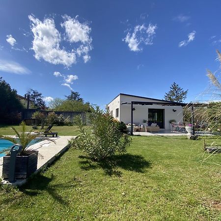 Le Galinie Chic'Art. Un Bel Atelier Avec Piscine Villa Карпентра Екстериор снимка