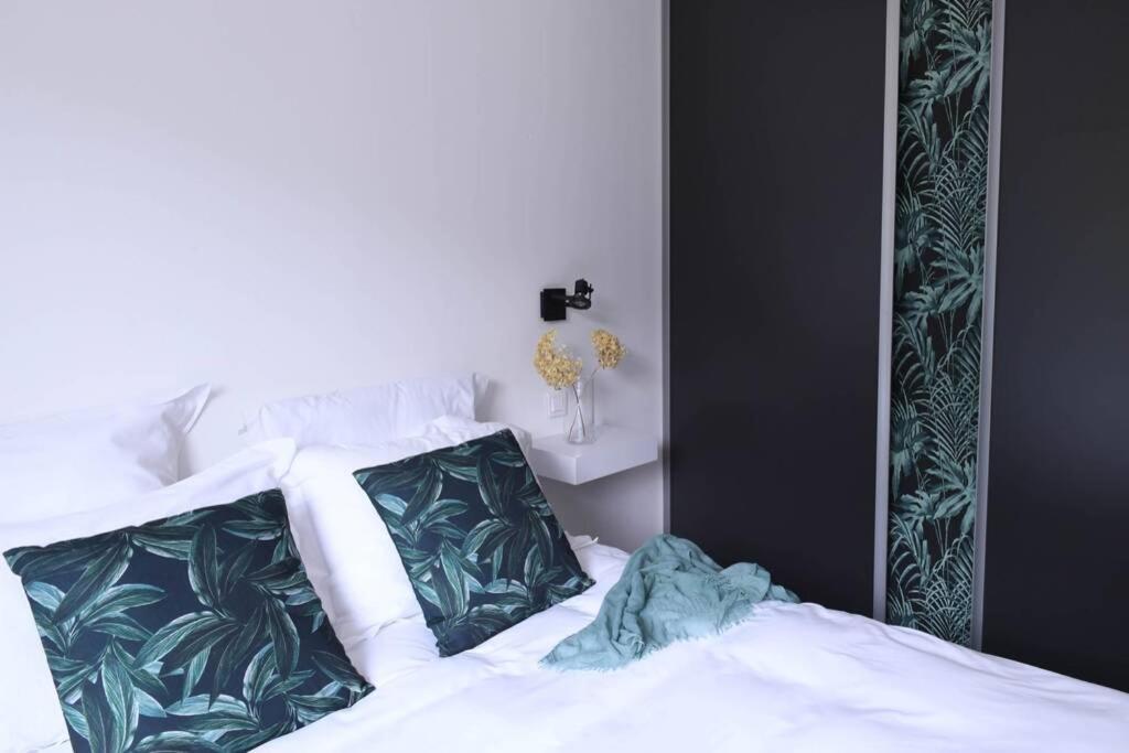 Le Galinie Chic'Art. Un Bel Atelier Avec Piscine Villa Карпентра Екстериор снимка