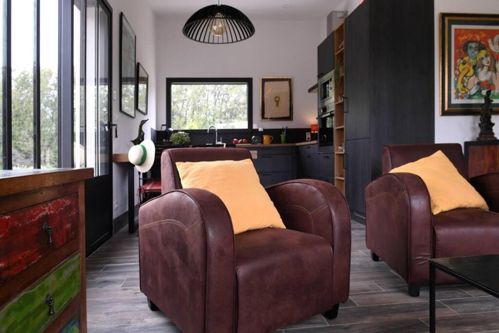 Le Galinie Chic'Art. Un Bel Atelier Avec Piscine Villa Карпентра Екстериор снимка