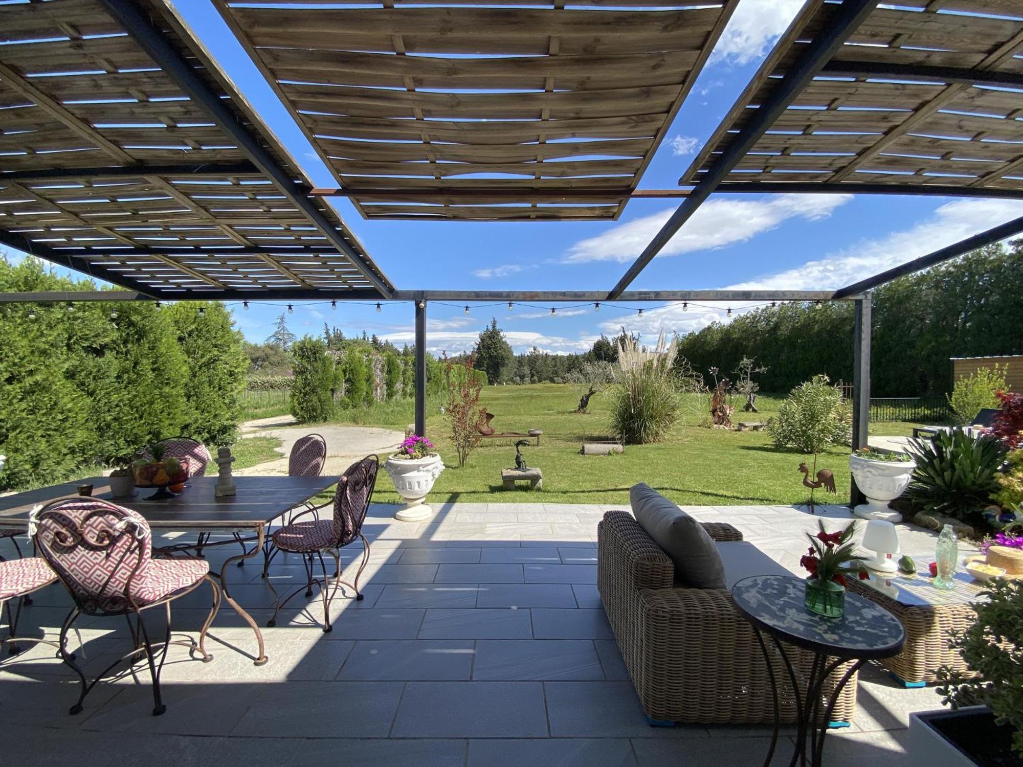 Le Galinie Chic'Art. Un Bel Atelier Avec Piscine Villa Карпентра Екстериор снимка